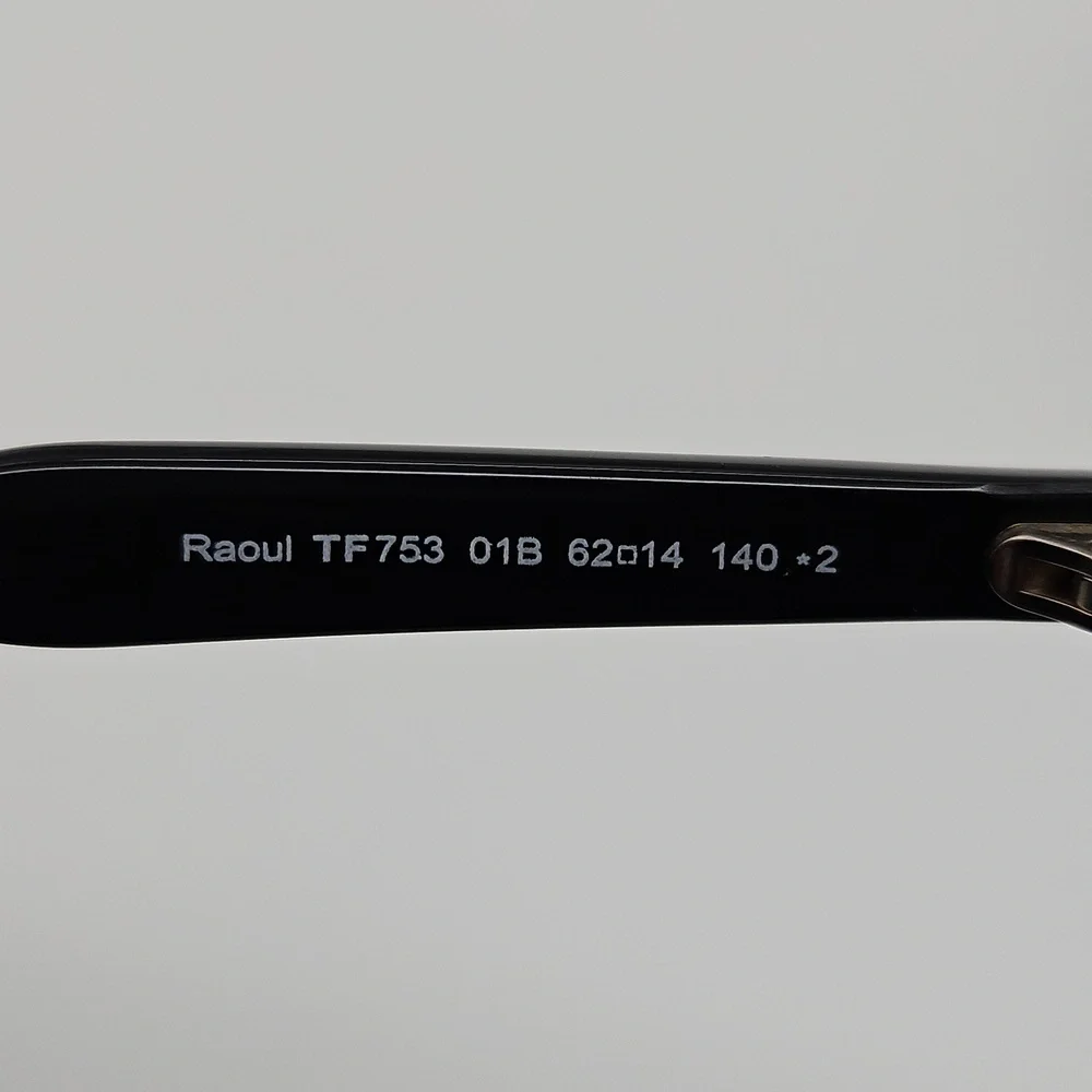 Tom Ford Dark Frame Sunglasses with Case - Picture 4 of 7